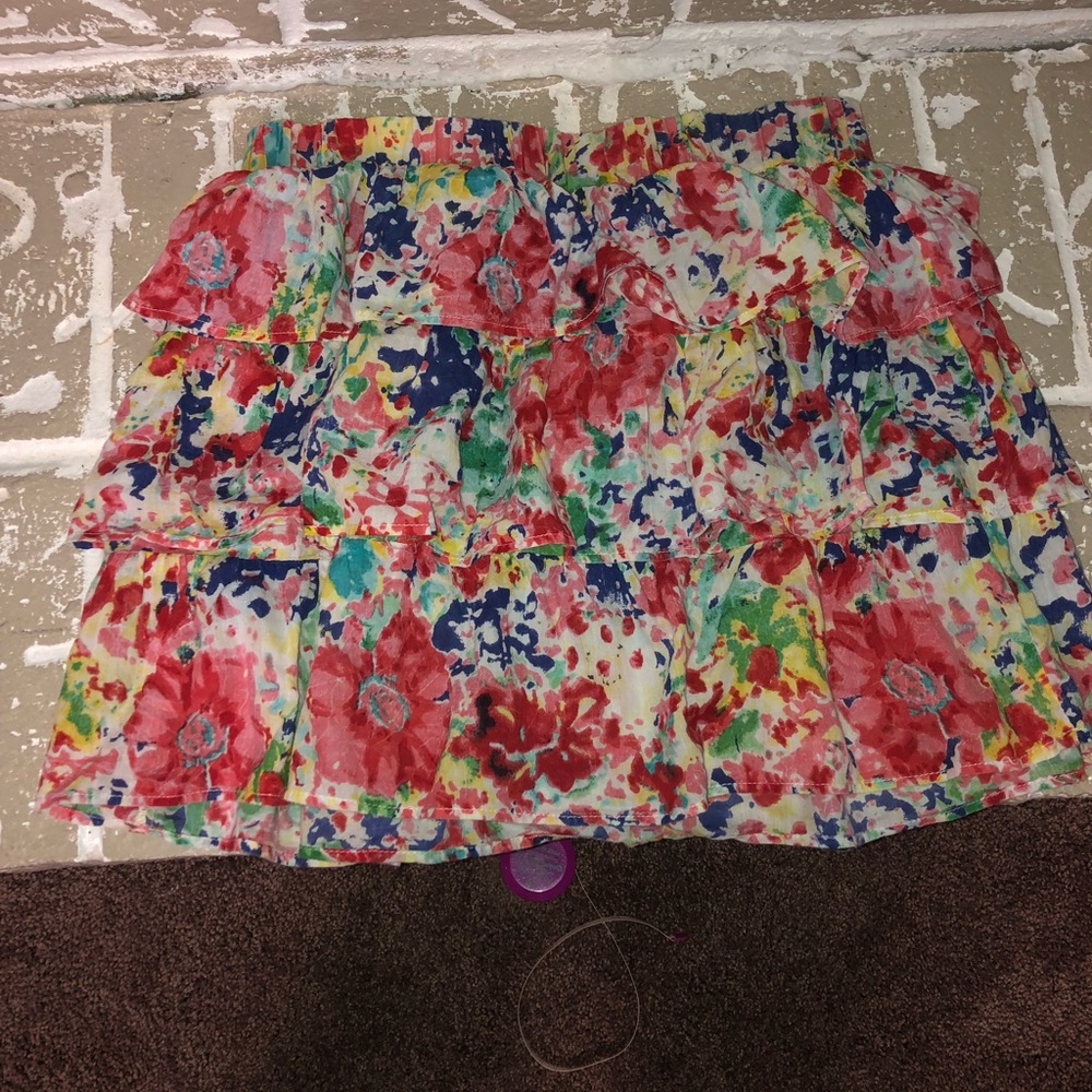 Ruffle skirt